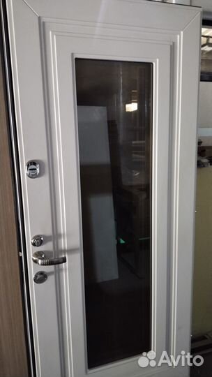 Входная дверь с терморазрывом сотмик 960х2060L