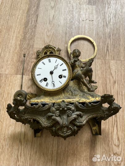 Старинные каминные часы