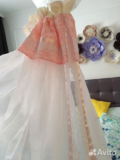 Балдахин с держателем и бортиками