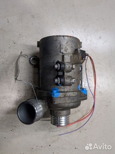 Насос водяной BMW 5 E60, 2008