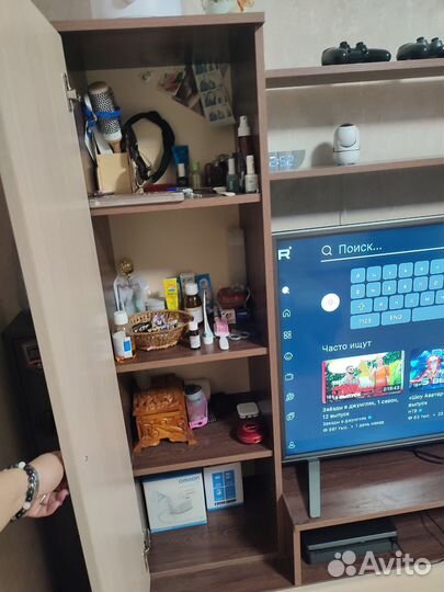 Стенка в гостиную бу