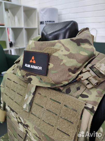 Бронежилет штурмовой UTA D-Rhino, Бр 2 класс защиты цвет Мультикам