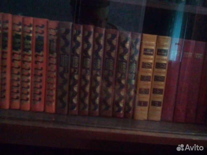 Продам книги