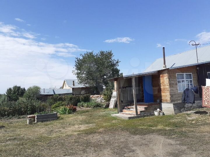 Дом 61,7 м² на участке 27,7 сот.