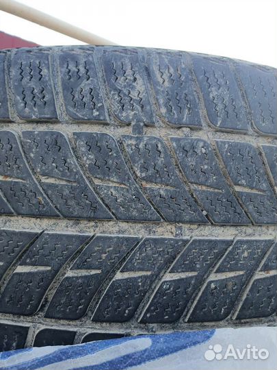 Headway HH306 10/40 R20 и 11/35 R20 106B