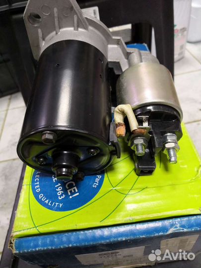 Стартер cargo 111748