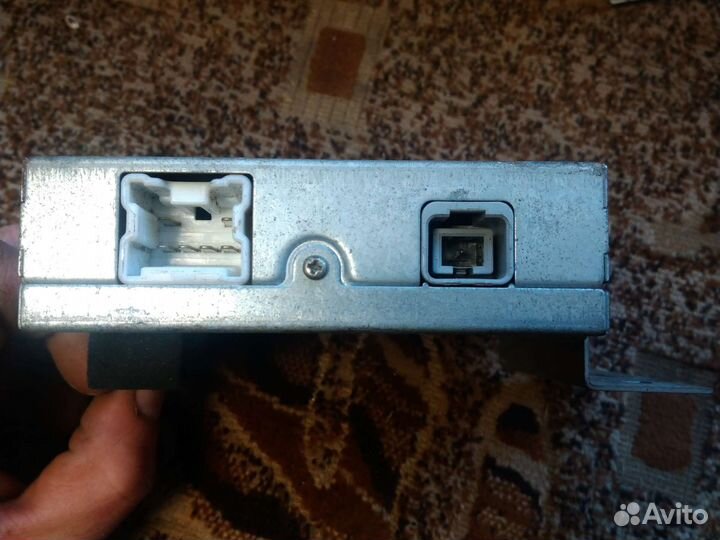 Блок управления центральным замком Nissan Maxima