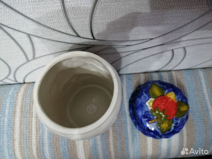 Банка для сыпучих продуктов