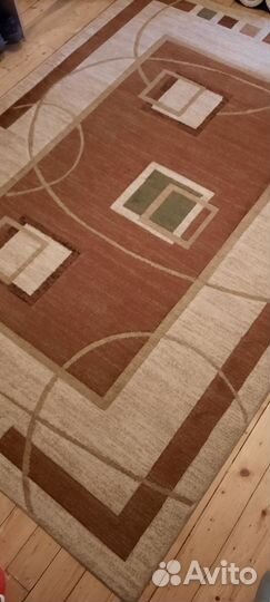 Чистка коврового покрытия, ковров