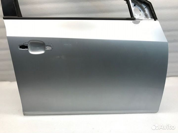 Дверь передняя правая Chevrolet Cruze седан 1.8