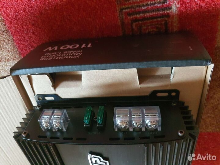 Сабвуфер и усилитель моноблок