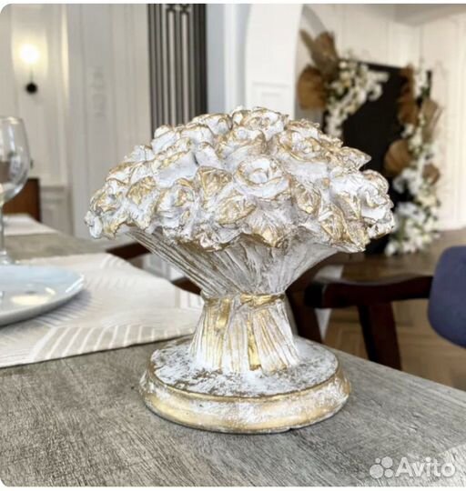 Шикарный букет роз