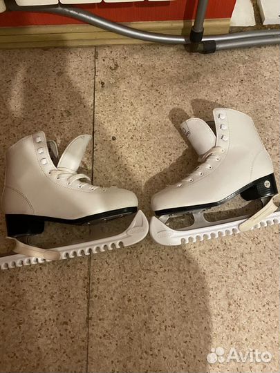 Коньки фигурные 37 размер