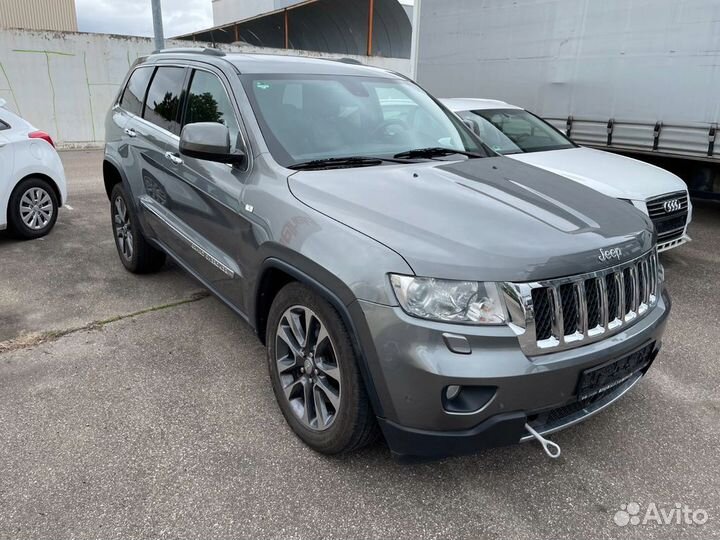 Jeep Grand Cherokee WK2 2010-2021 на запчасти