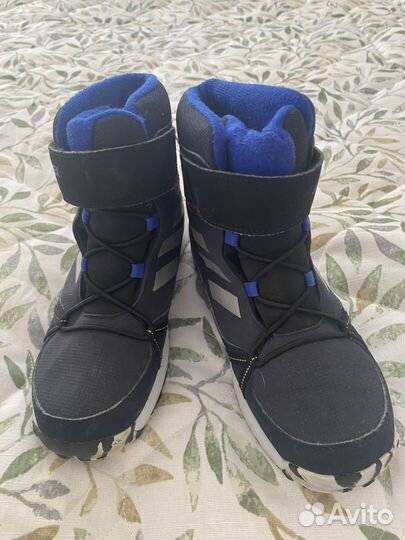 Кроссовки adidas terrex