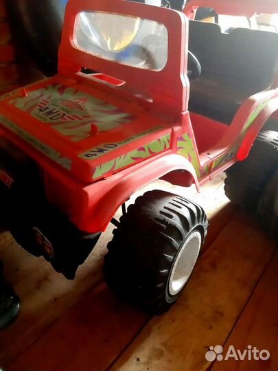 Детский электромобиль бу