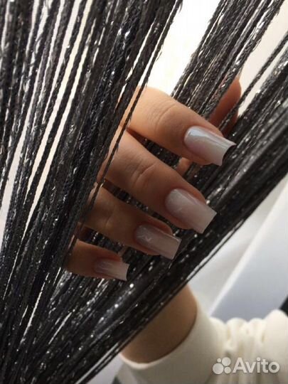 Маникюр и наращивание ногтей