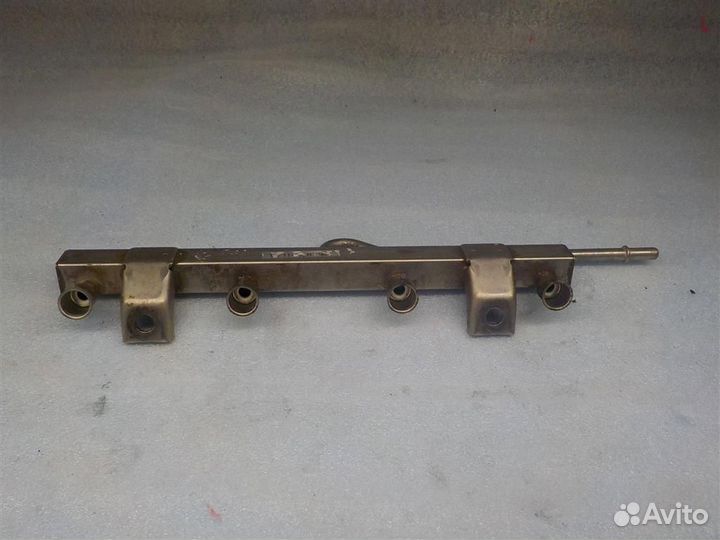 Рейка топливная (рампа) Geely Emgrand EC7 2009