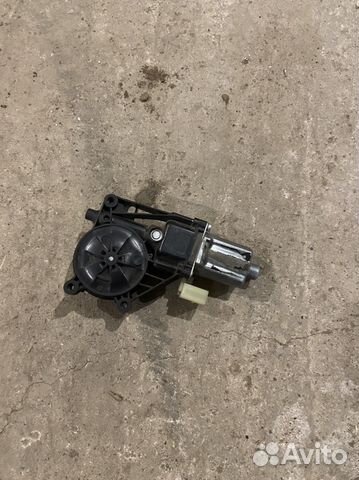 Моторчик стеклоподъемника водительский LADA Vesta