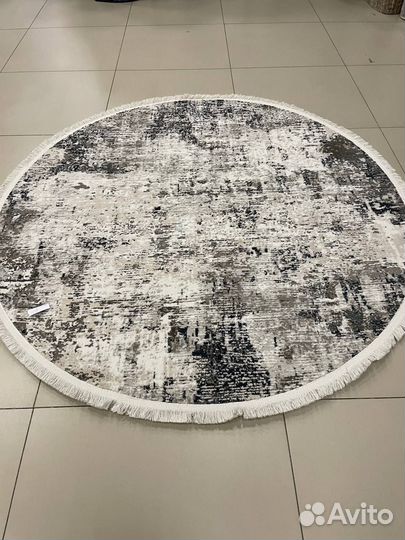 Ковер овальный новый