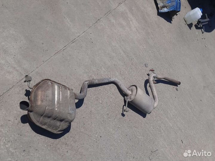 Глушитель в сборе Volkswagen Jetta V