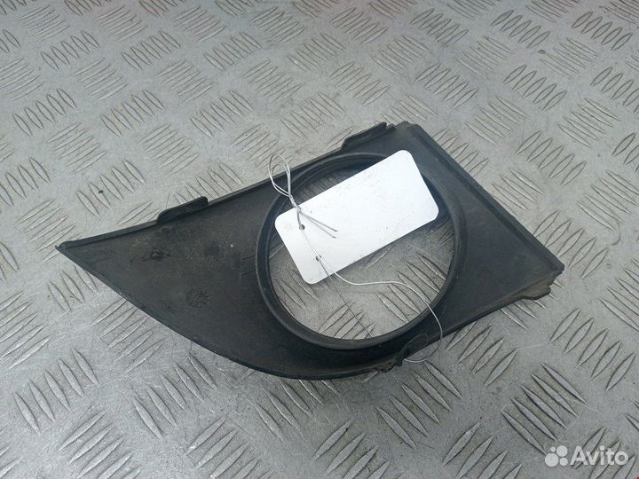 Решетка (заглушка) в бампер для Renault Vel Satis