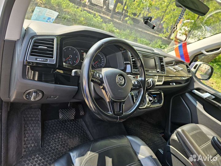 Volkswagen Multivan 2.0 AMT, 2018, 116 000 км