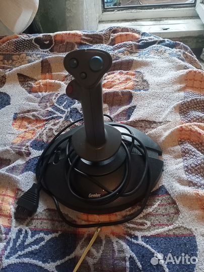 Джойстик для пк Genius MaxFighter F-22X 4 кн.Торг