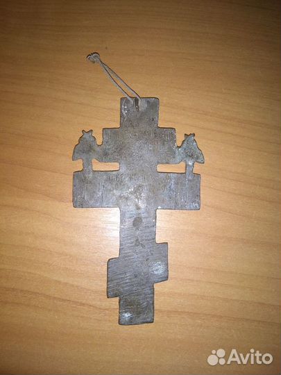 Старинный крест