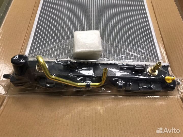 Радиатор охлаждения на хендай solaris 2
