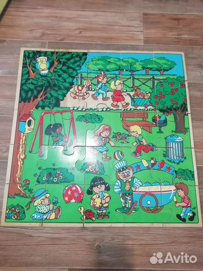 Деревянный пазл 1989 г