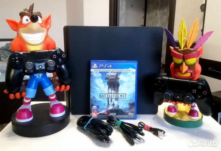 Sony PS4, Slim, 650+ игр, 2 геймпада