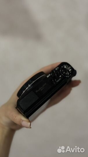Canon g7x mark II