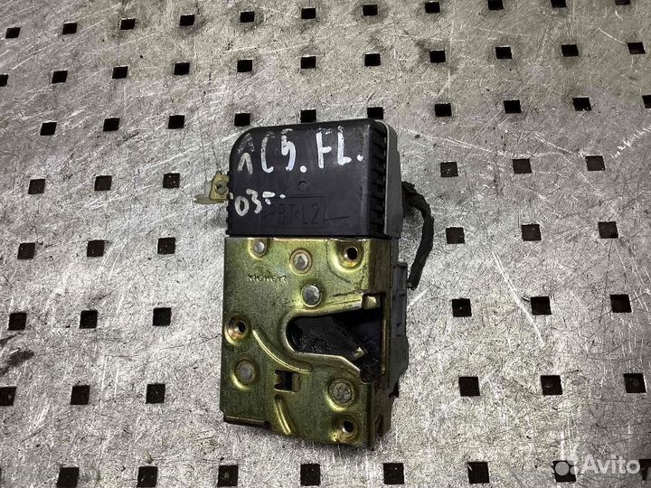 Замок двери передней левой Citroen C5