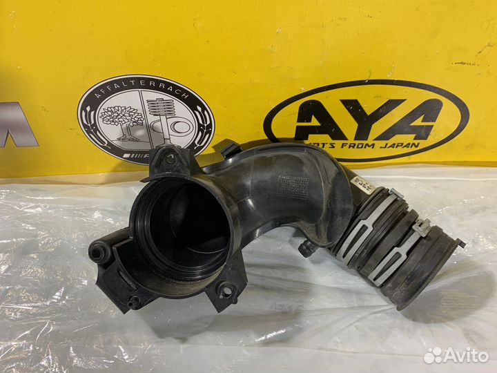 Патрубок воздушного фильтра w203 m271