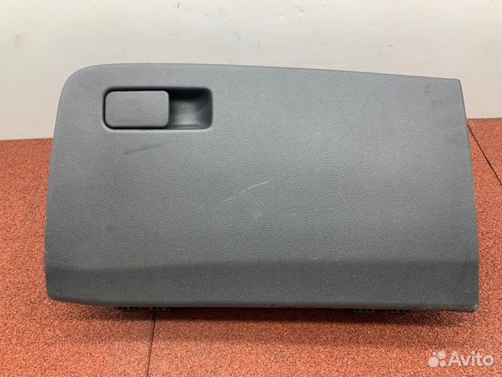 Бардачок Hyundai Solaris 2 седан H5S4D261F 2018