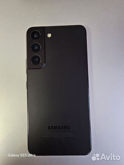 Samsung Galaxy S22, 8/128 ГБ