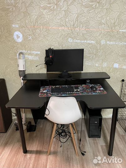 Компьютерный стол бу
