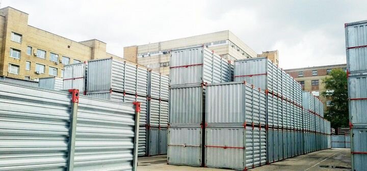 Контейнер для хранения мебели при ремонте