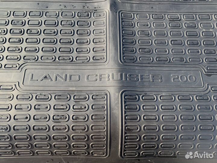Коврик в багажник toyota land cruiser 200