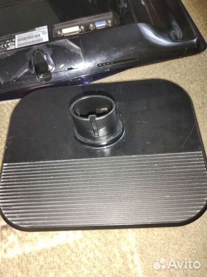 Монитор Philips 197e3l