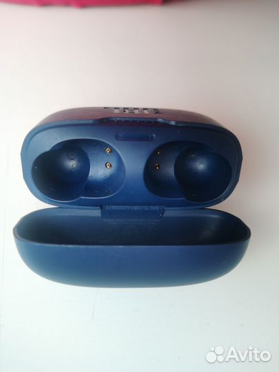 Кейс для наушников Jbl 130NC