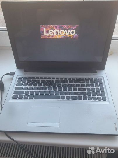 Ноутбук lenovo