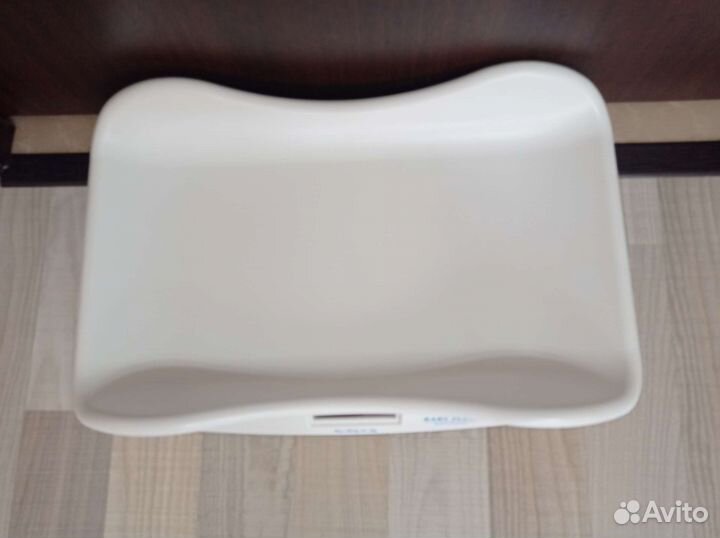 Название: Электронные детские весы Momert 6475