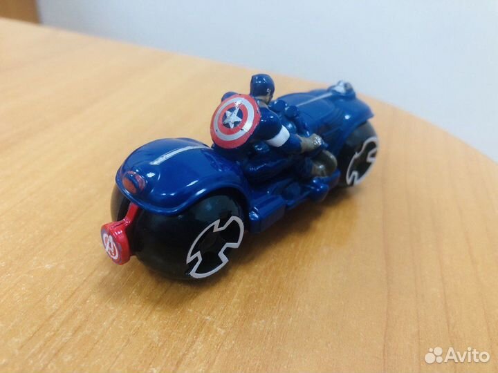 Мотоцикл Hot Wheels Marvel Captain America