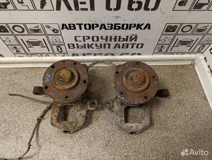 Кулак поворотный передний Mercedes Benz Sprinter