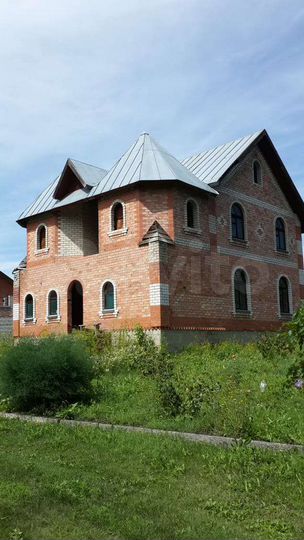 Дом 185 м² на участке 25 сот.