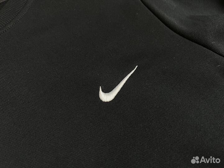 Свитшот Nike