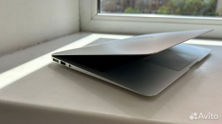 Macbook air 11 2014 i7/8/256
