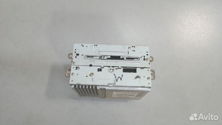 Магнитола Nissan Titan, 2005